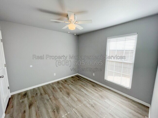 Foto del edificio - 1306 N Clinton Ave