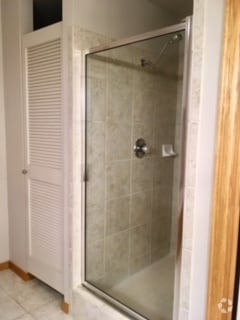 Building Photo - 2503 Willow Spring Dr