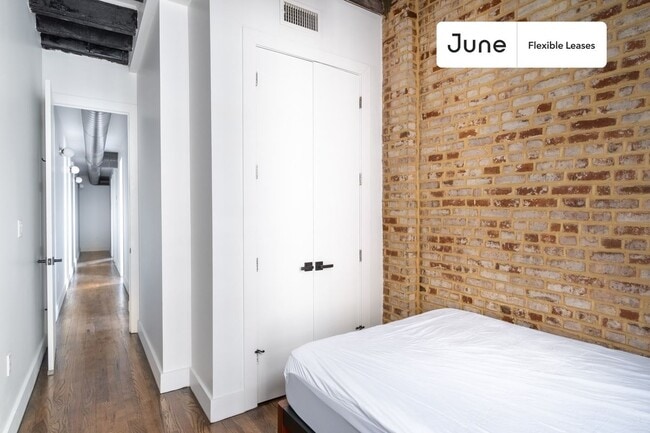 Photo - Contemporary ROOM at The Clark House