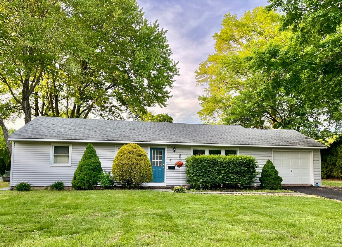 Primary Photo - 41 Talcott Rd