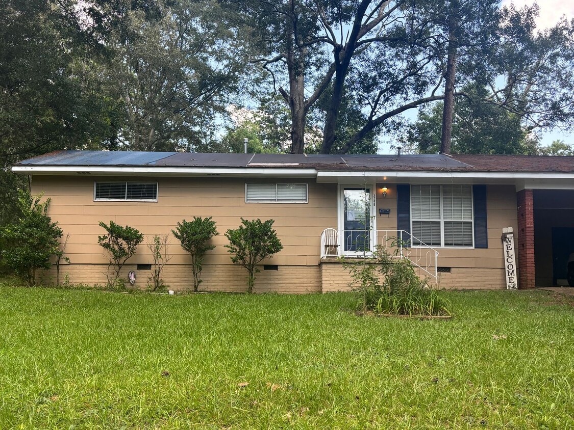 Photo - 3148 Shirley Dr. Jackson, MS 39212