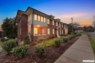 Building Photo - 222 Providence Rd