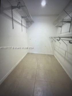 Foto del edificio - 2321 Monroe St