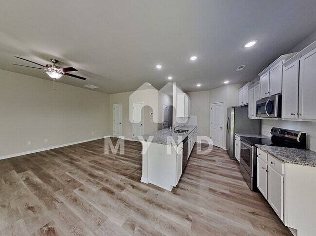 Foto del edificio - 5627 Newton Creek Dr