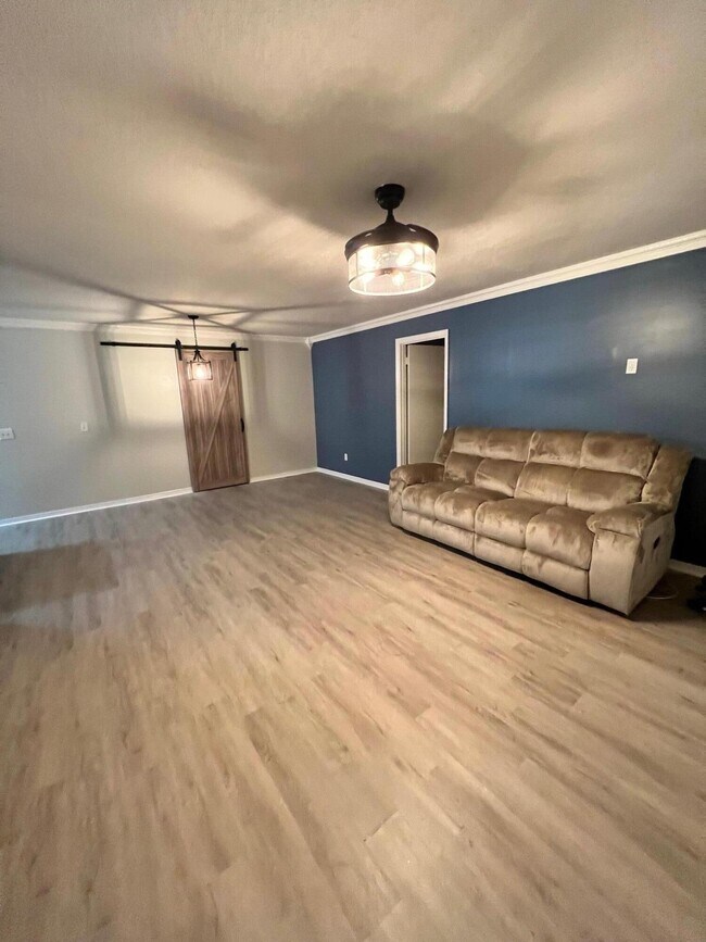 Foto del edificio - 602 NW Cardinal Dr