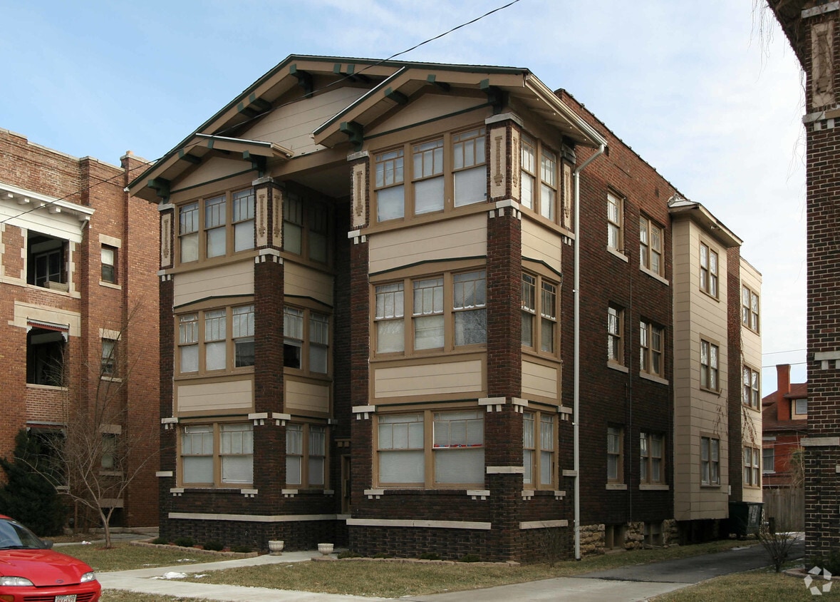 Building Photo - Tishue