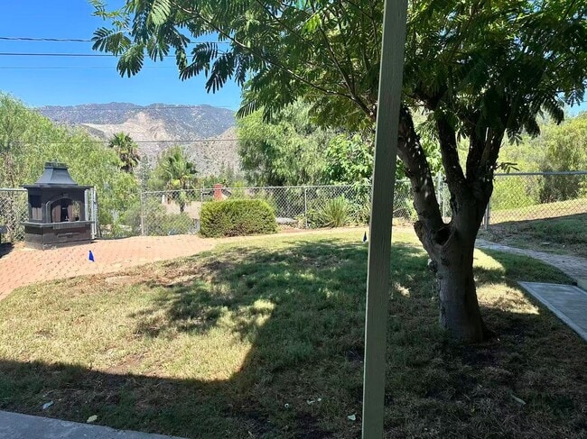 Foto del edificio - Azusa two beds one bath guest house for lease