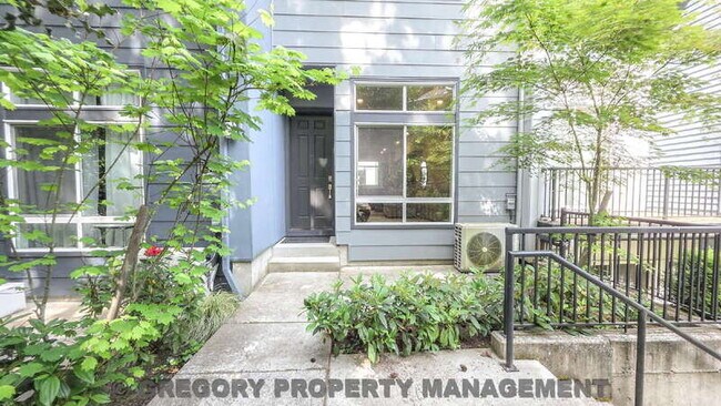 Foto del edificio - 8321 NE 176th Ct