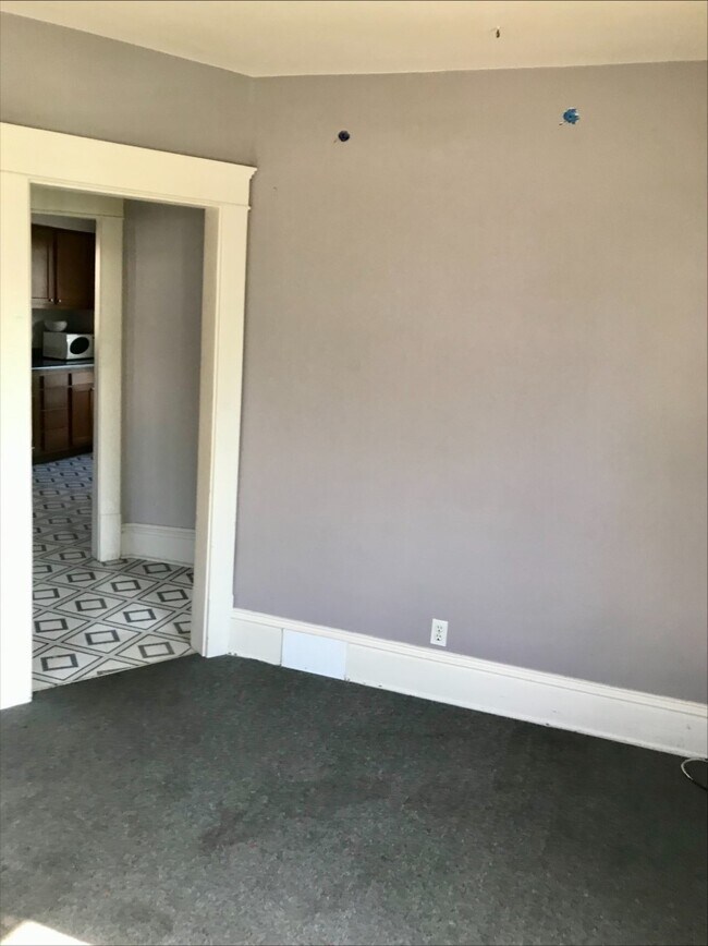 Foto del edificio - 339 W Columbia St