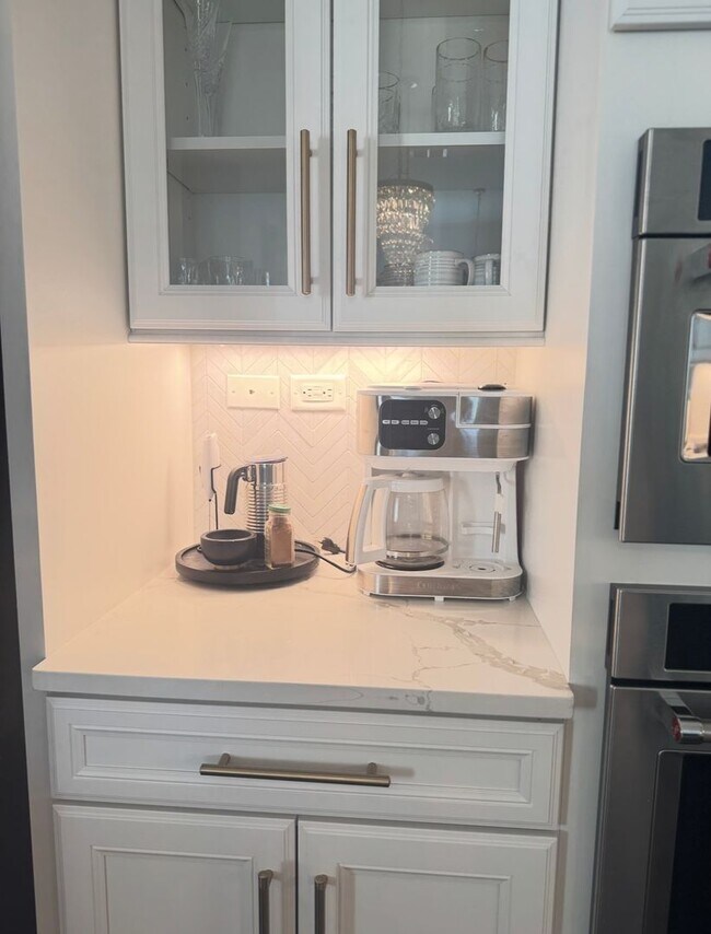 Building Photo - Beachwalk Lagoon Community