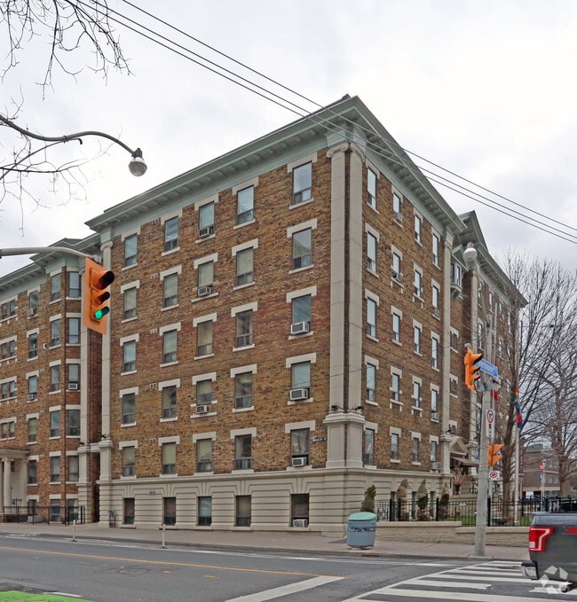 Ernescliffe Co-operative