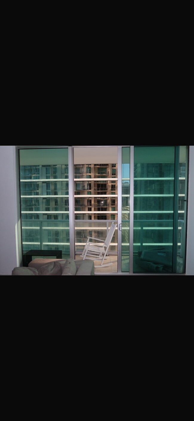 Building Photo - 300 S Biscayne Blvd