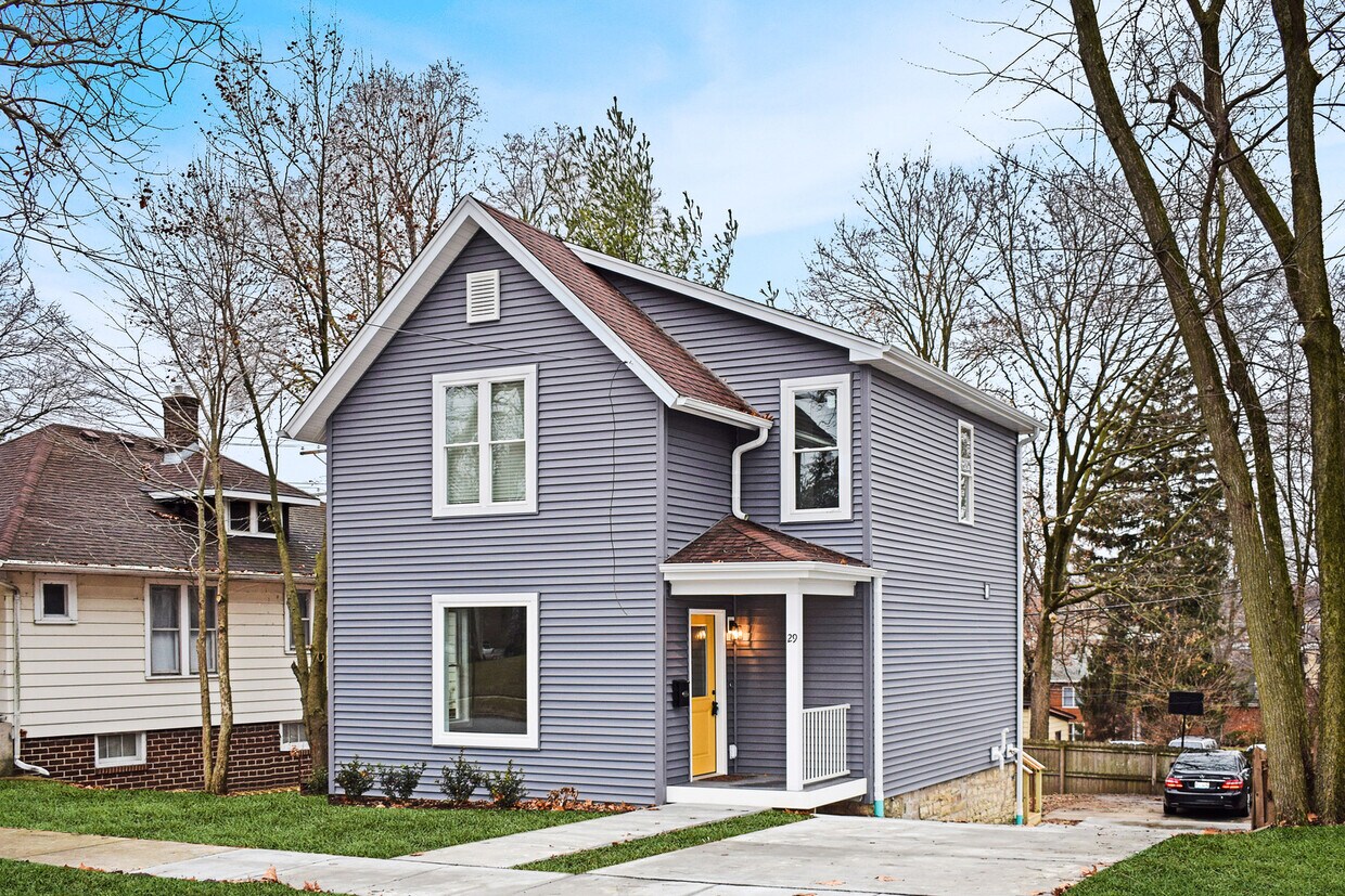 Foto principal - 29 S Washington Ave