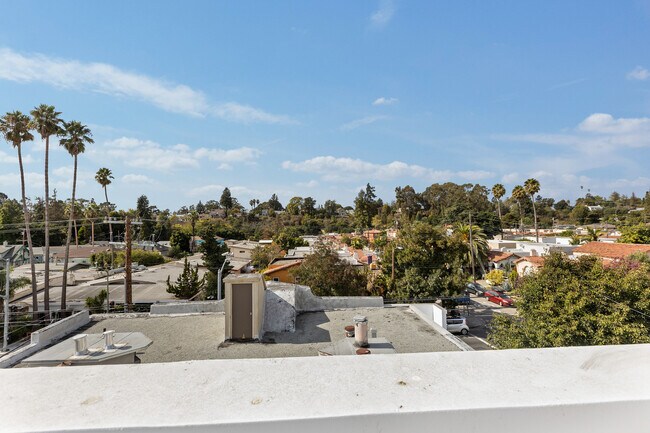 Roofdeck View 1 - 3100 Fruitvale Avenue