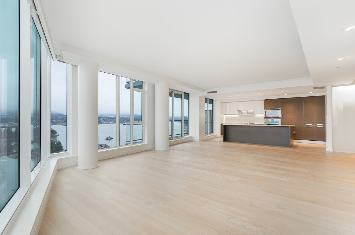 Living Room - 1477 Pender St W