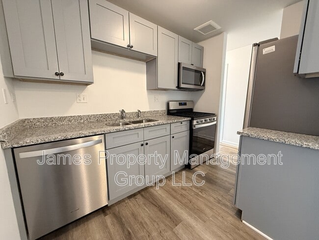 Building Photo - 831 Mcintosh Ct
