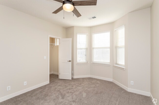 3BR, 3BA - Newcastle - Cambridge Villas