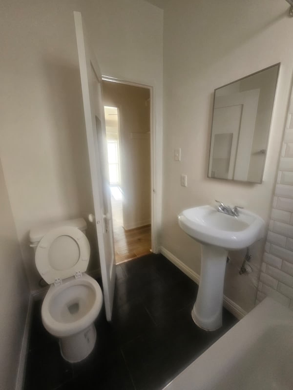 Photo - 806 N Poinsettia Pl Apartment