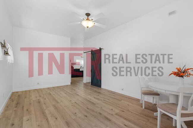 Foto del edificio - Like New ADU home with fabulous amenities ...
