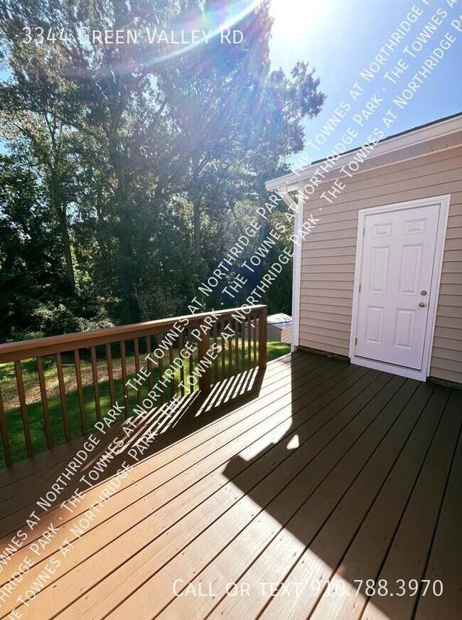 Building Photo - 3344 Green Valley Rd