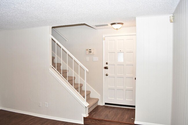 Foto del edificio - 2011 Via Sonoma Via