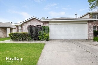 Building Photo - 8771 Cove Meadow Ln