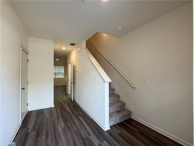 Building Photo - 3517 Condor Ct
