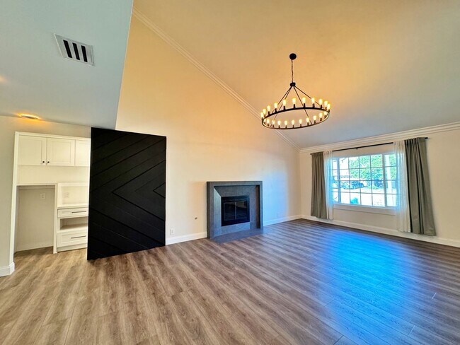 Foto del edificio - 16419 Bear Meadow Cir