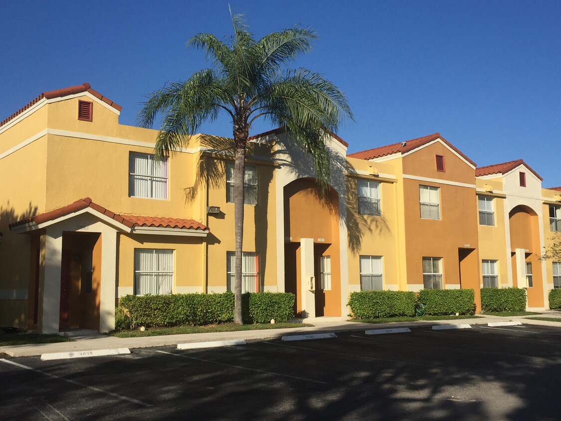 Primary Photo - 3970 NW 90th Ave