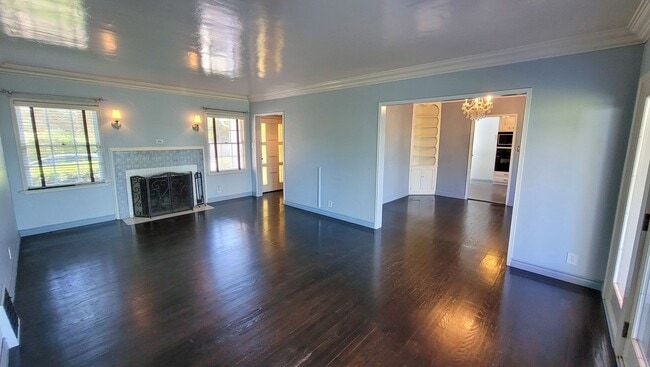 Foto del edificio - Gorgeous 3 Bed 2 Bath House In Whittier Co...