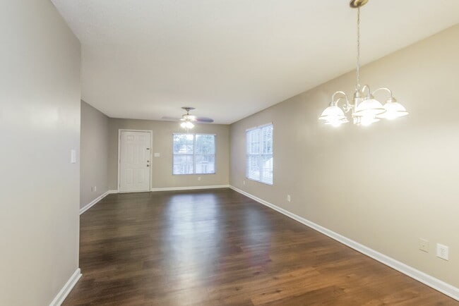 Building Photo - 1069 Park Meadow Dr