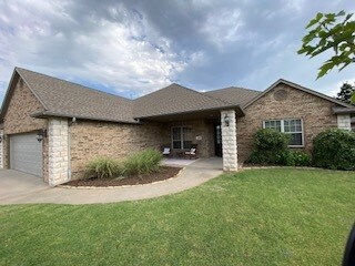 Building Photo - 5309 Grizzly Ln