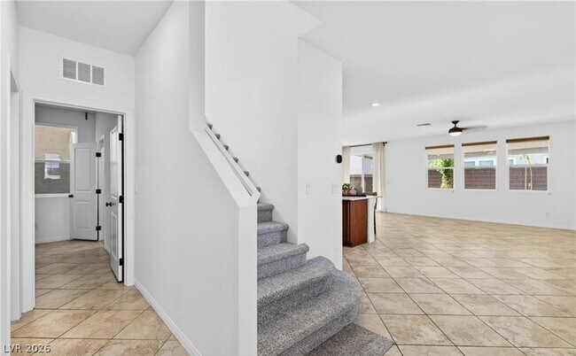 Foto del edificio - 7035 Toll Mountain St