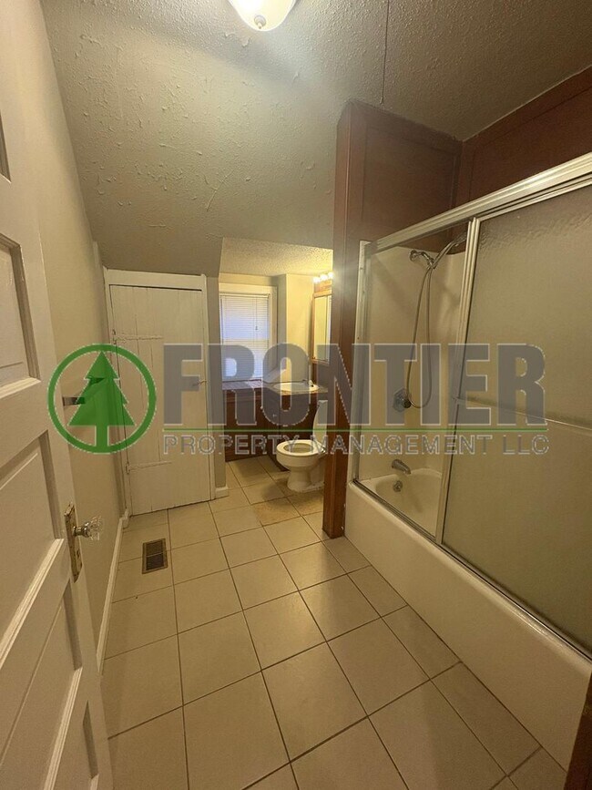 Foto del edificio - 3939 Magnolia Ave