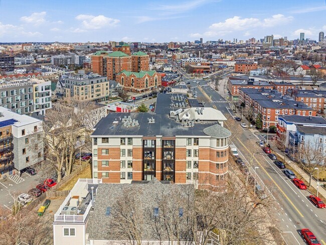 Foto del edificio - 533 Cambridge St