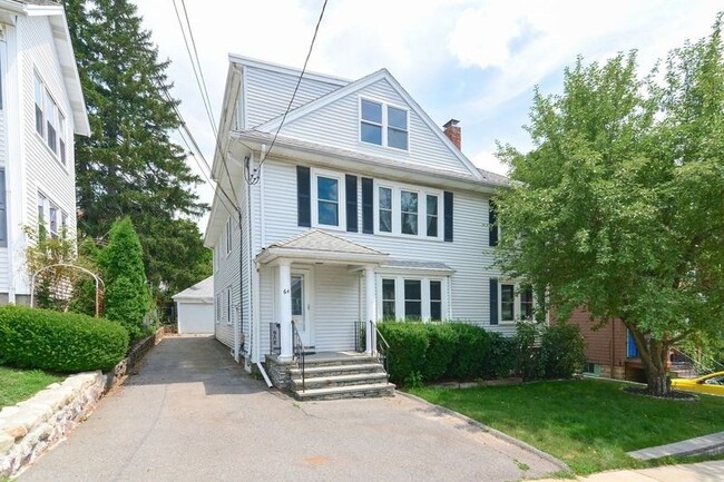 Building Photo - 64 Bradford Rd