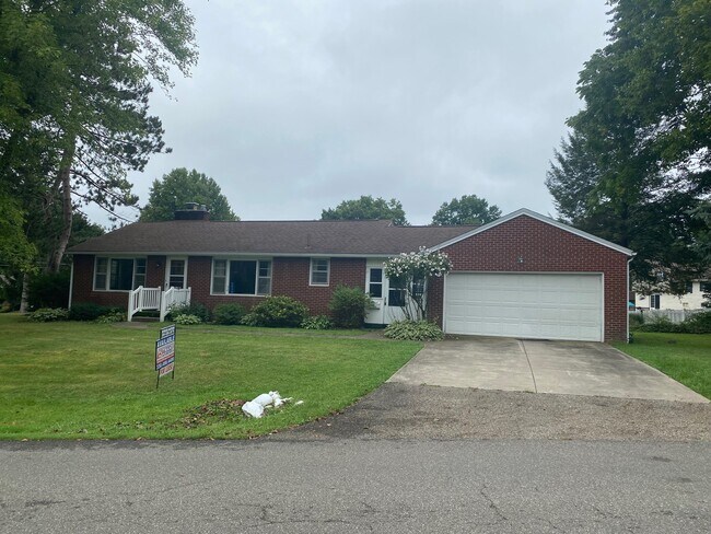 Foto del edificio - 5920 Island Dr NW