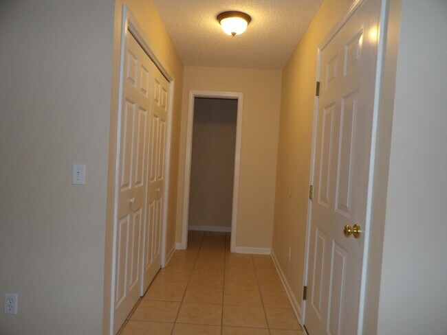 Foto del edificio - Creekside Townhomes, Enterprise, AL