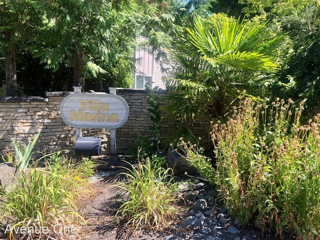 Foto del edificio - 1 br, 1 bath House - 17212 NE 45th St #97