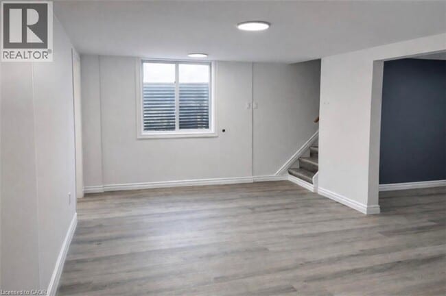 Building Photo - 23 Ivanhoe Rd