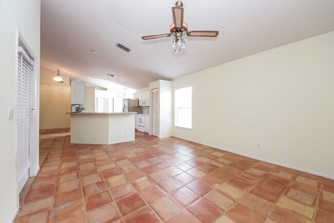 Building Photo - 539 Brightview Dr