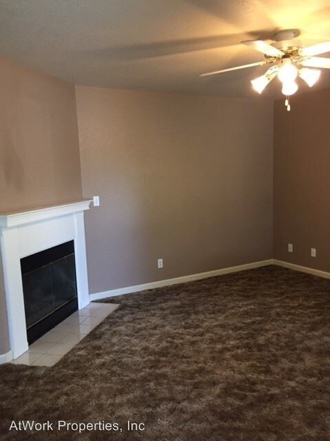 Foto del edificio - 4575 Lynbrook Loop