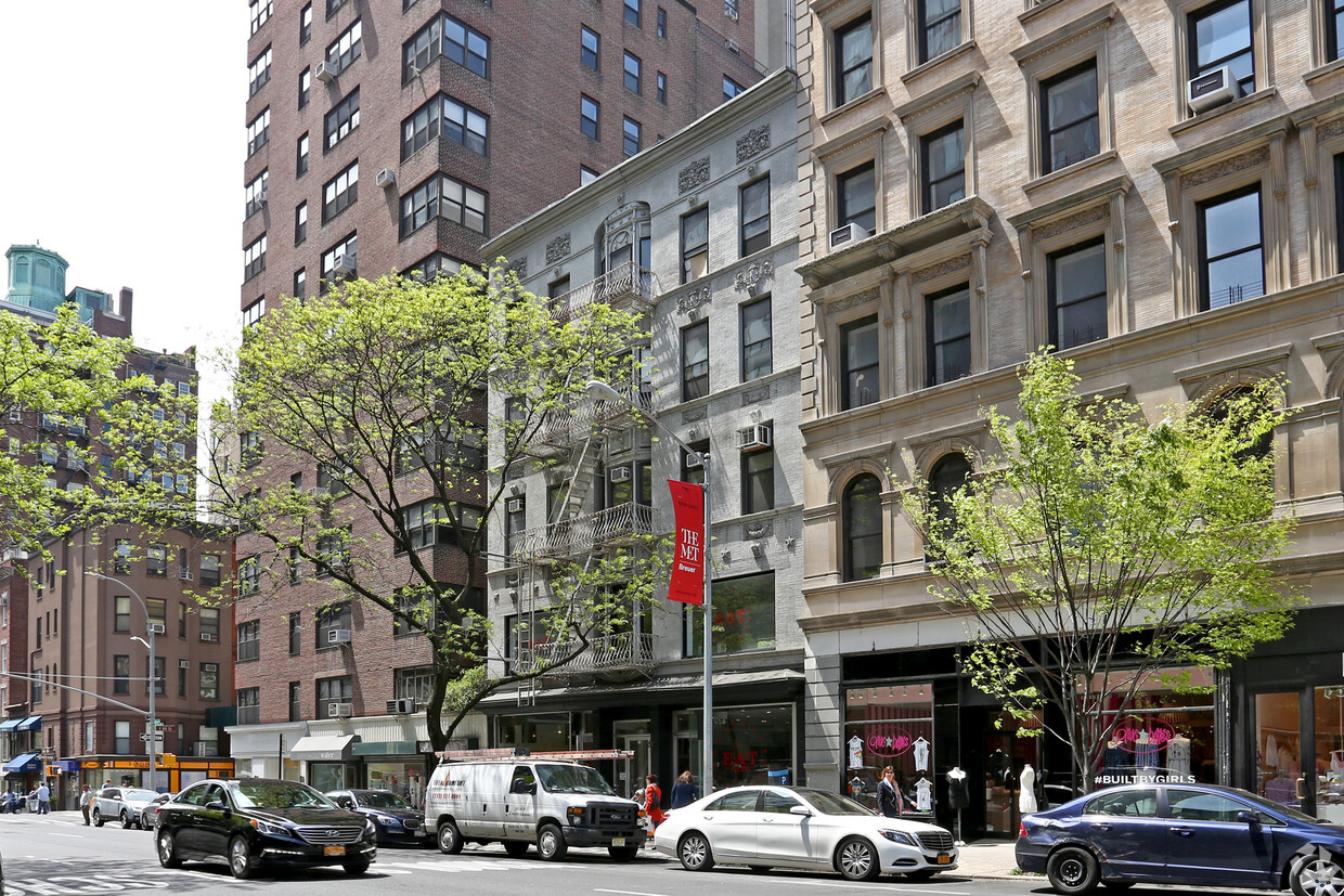 Building Exterior - 1064-1066 Madison Ave