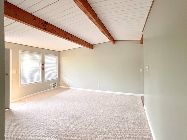 Building Photo - 21521 73rd Pl W