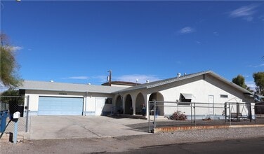 Building Photo - 1243 Pso Del Mar