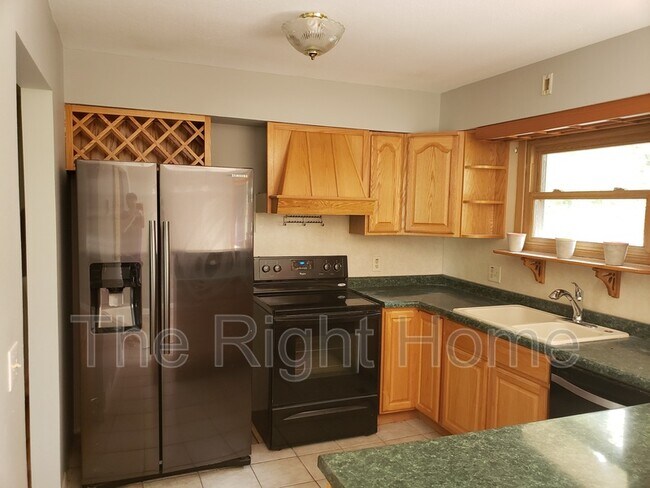 Foto del edificio - 418 3rd Ter