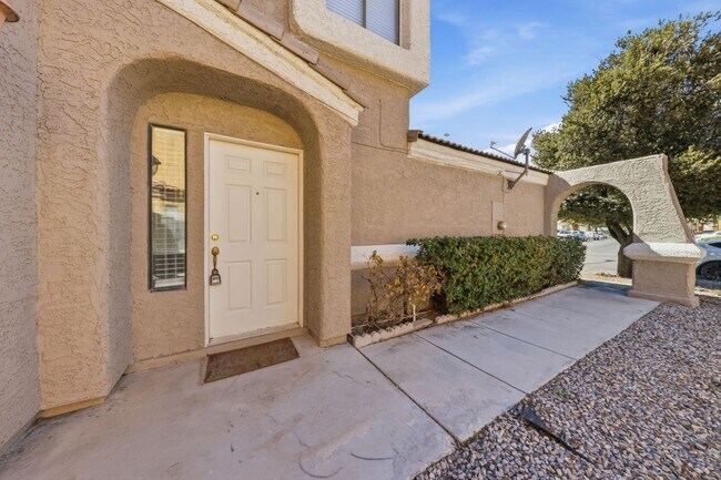 Building Photo - Well-Maintained Home in Prime Location – Near Freeway Access!