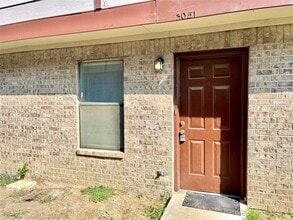 Building Photo - 3051 Olympia Dr
