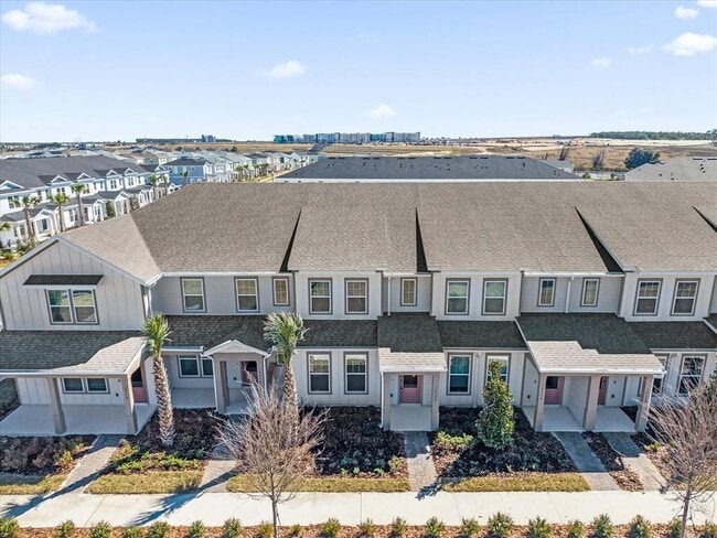 Building Photo - 16246 Merry Aly