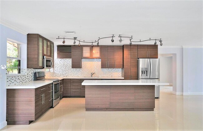 Foto del edificio - 5006 SW 90th Way